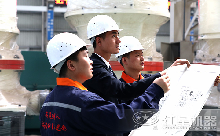 精湛技術(shù)人員現(xiàn)場指導設(shè)備的生產(chǎn)、制造